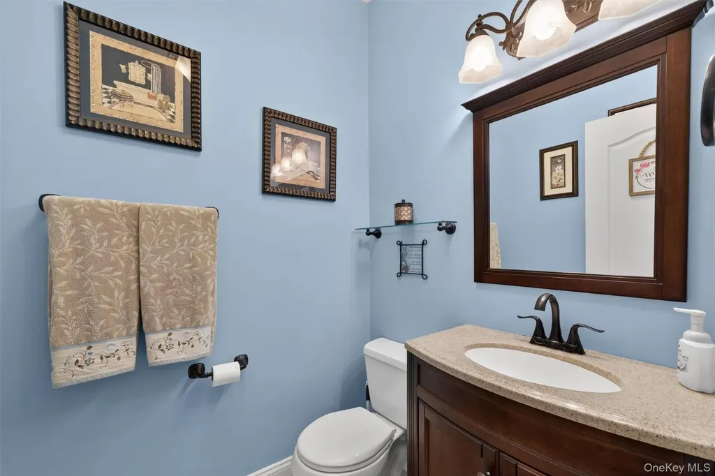 2 Pond Ridge Crossing Newburgh NY 12550
