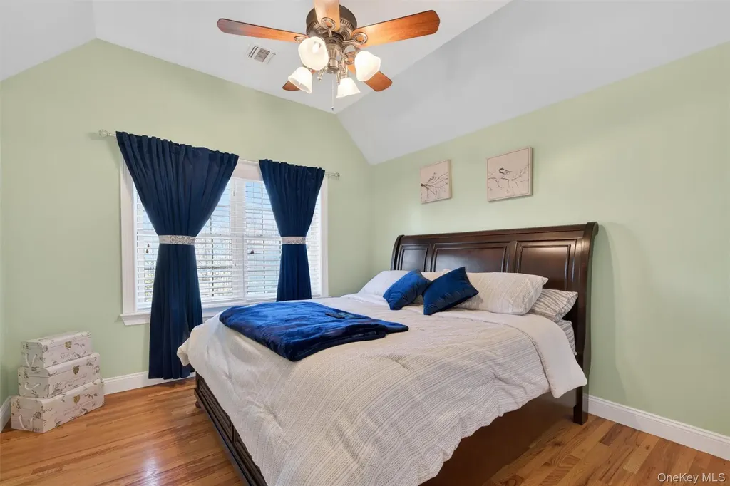 2 Pond Ridge Crossing Newburgh NY 12550