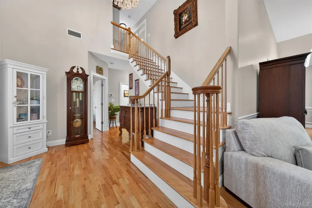 2 Pond Ridge Crossing Newburgh NY 12550