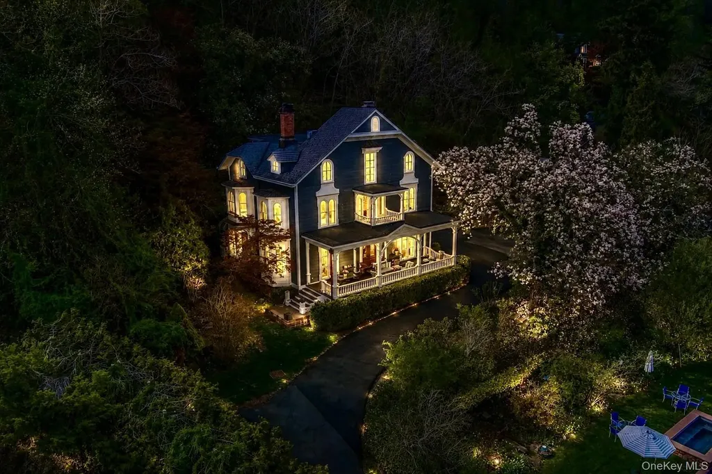 216-217 River Road Nyack NY 10960