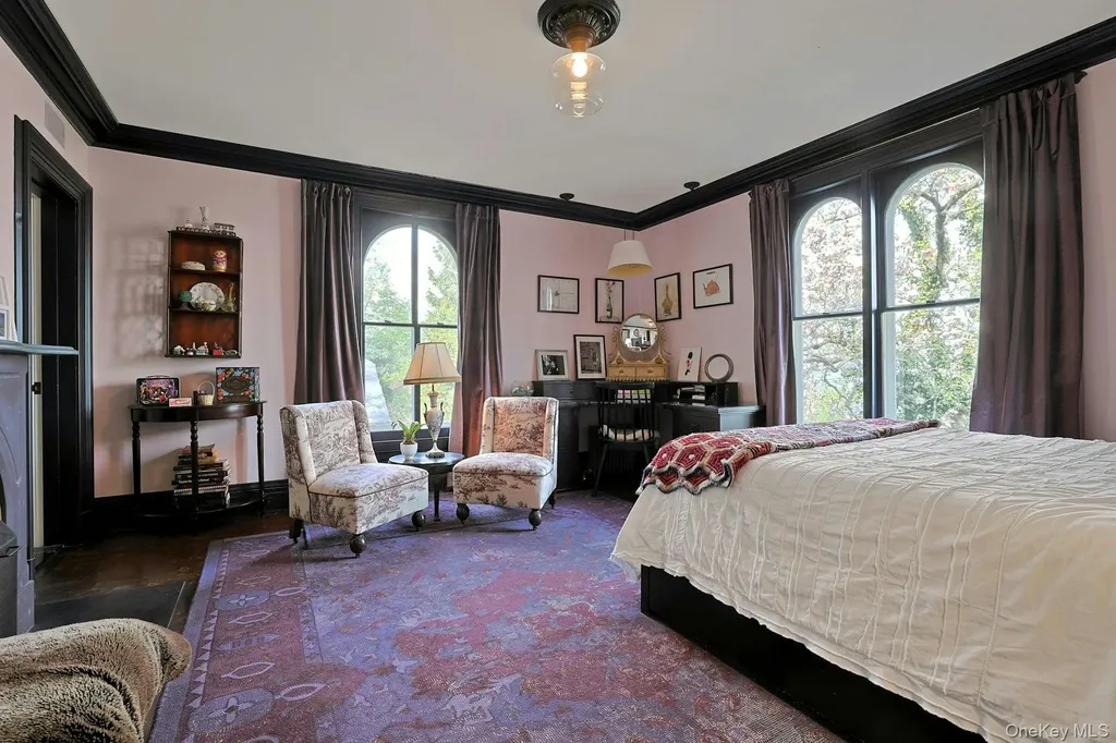 216-217 River Road Nyack NY 10960