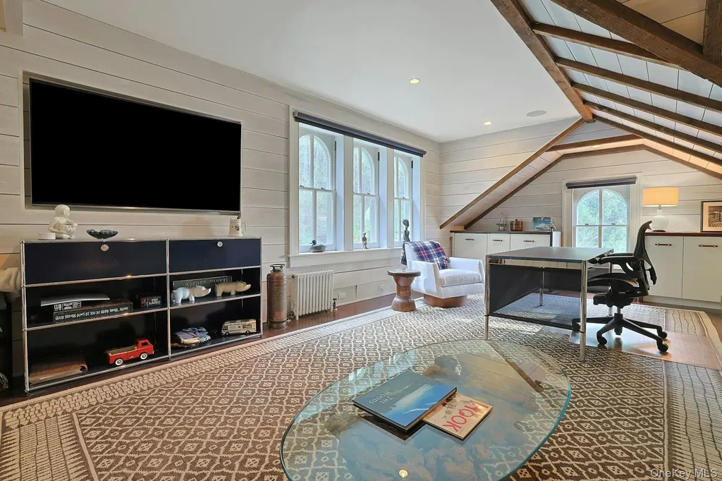 216-217 River Road Nyack NY 10960