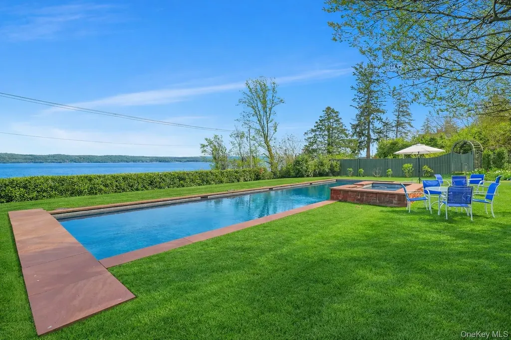 216-217 River Road Nyack NY 10960