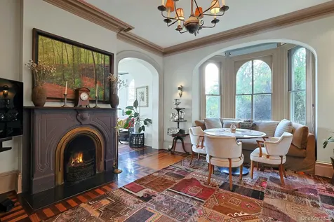 216-217 River Road Nyack NY 10960