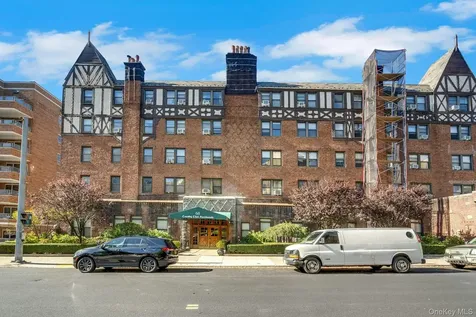 68 E Hartsdale Avenue Hartsdale NY 10530