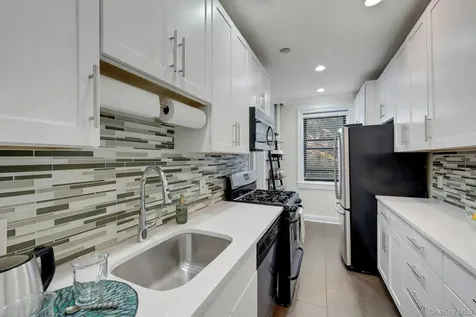 68 E Hartsdale Avenue Hartsdale NY 10530