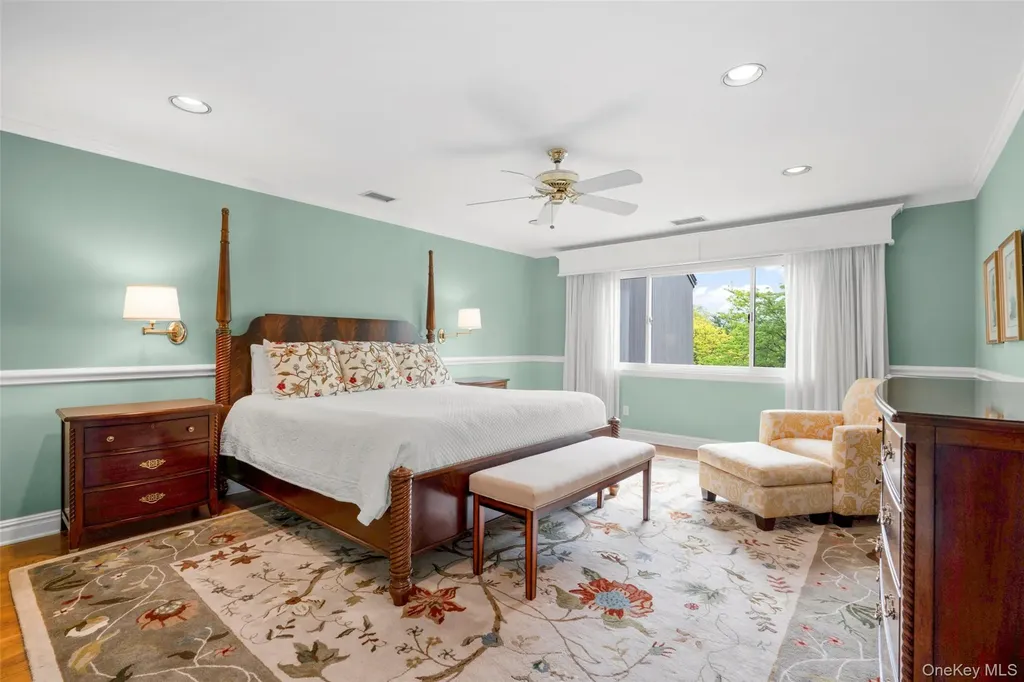 1102 Fairway Green Mamaroneck NY 10543