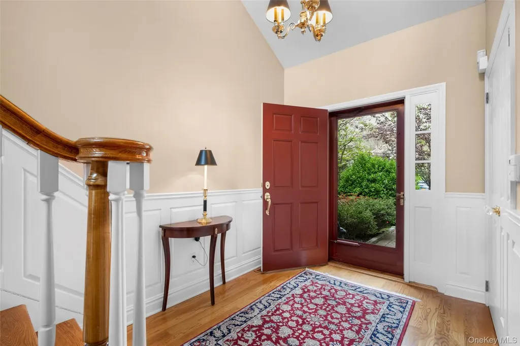 1102 Fairway Green Mamaroneck NY 10543