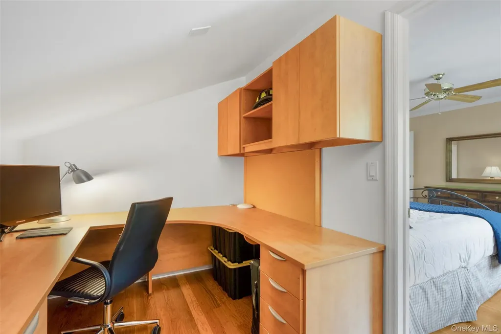 1102 Fairway Green Mamaroneck NY 10543