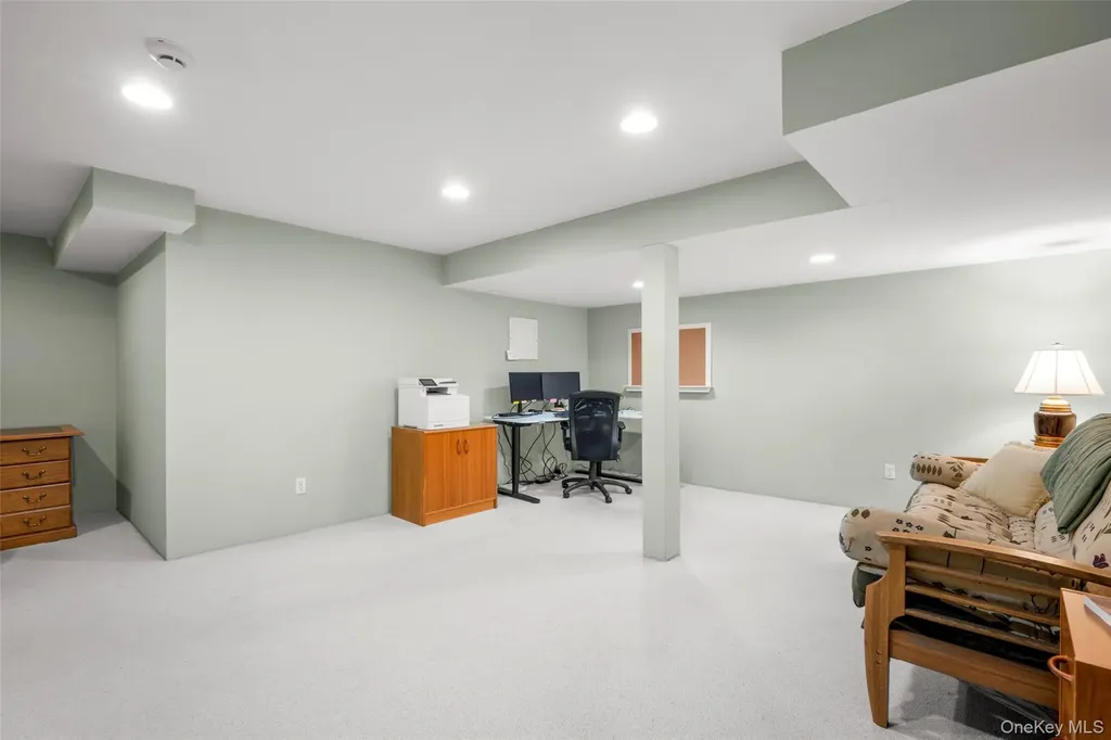 1102 Fairway Green Mamaroneck NY 10543