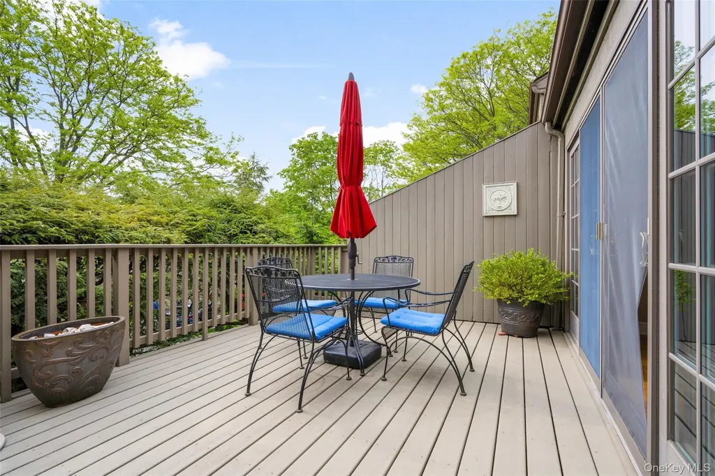 1102 Fairway Green Mamaroneck NY 10543