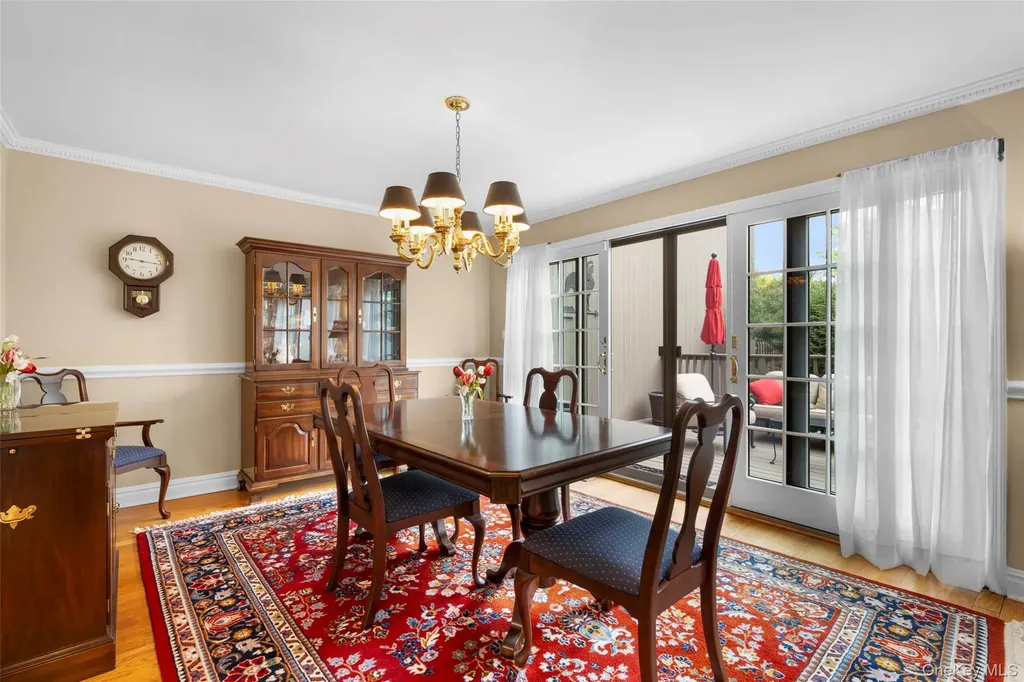 1102 Fairway Green Mamaroneck NY 10543