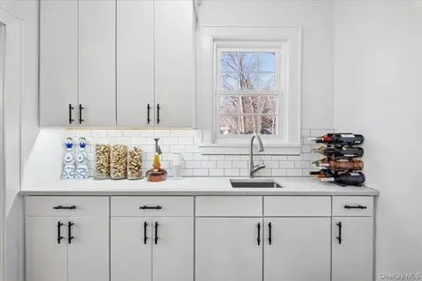 107 Crawford Terrace New Rochelle NY 10804