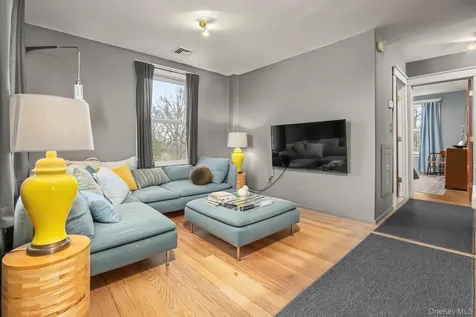 4174 Route 9w Saugerties NY 12477