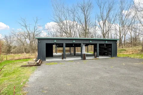 4174 Route 9w Saugerties NY 12477