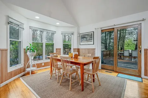128 Springy Banks Road East Hampton NY 11937