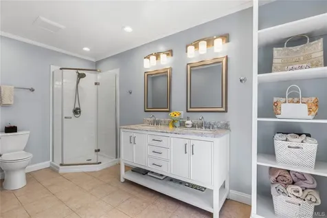 21 Tulip Tree Lane Mamaroneck NY 10543
