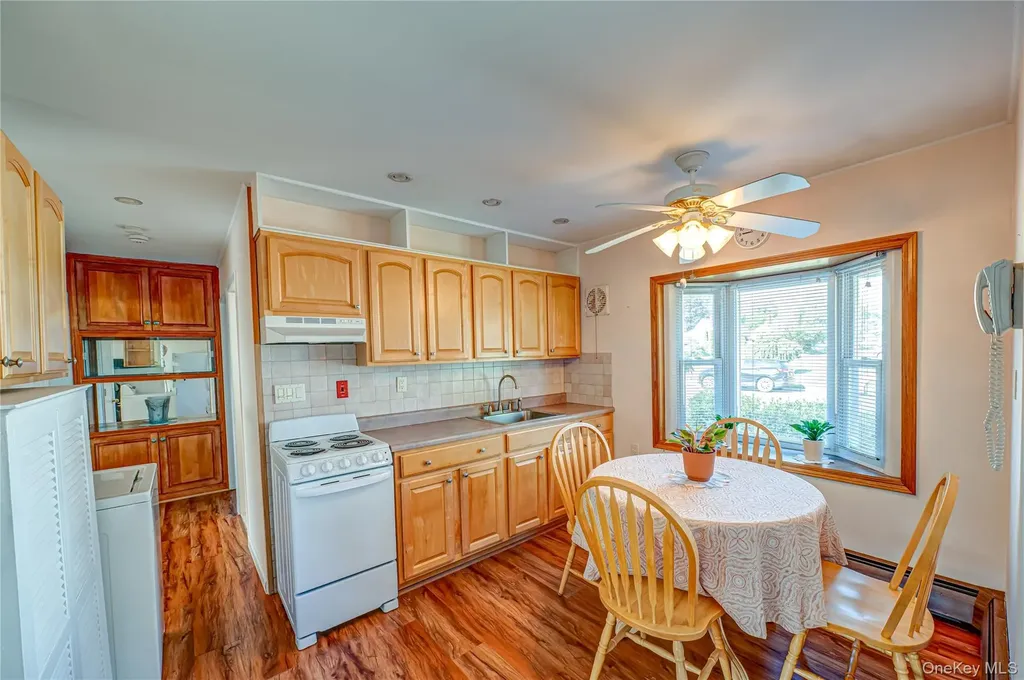 471 Division Avenue Hicksville NY 11801