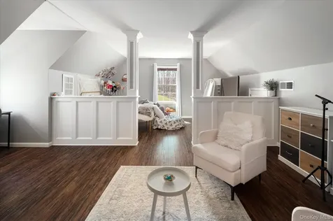 581 Barrett Hill Road Mahopac NY 10541