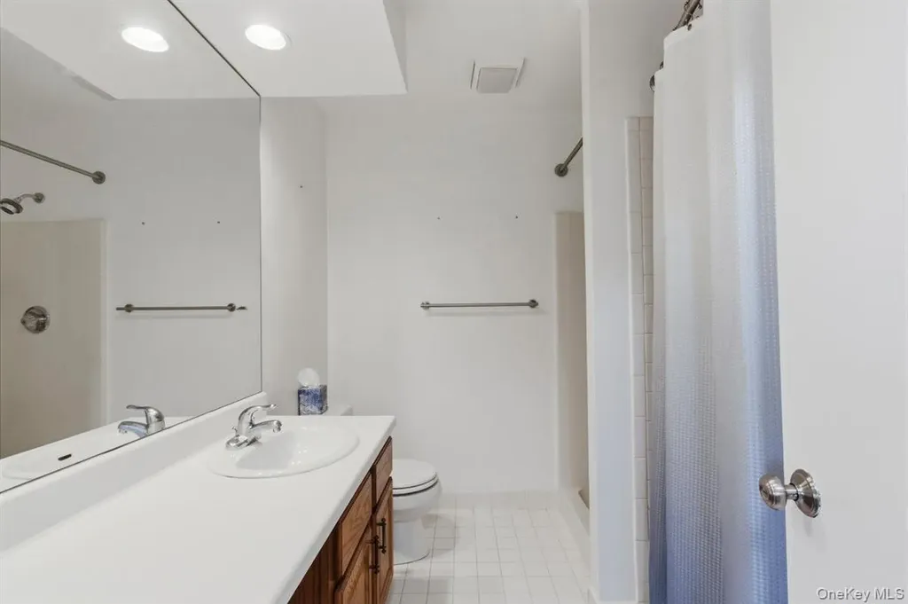 63 Deerfield Lane Ossining NY 10562