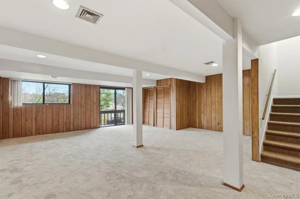 63 Deerfield Lane Ossining NY 10562