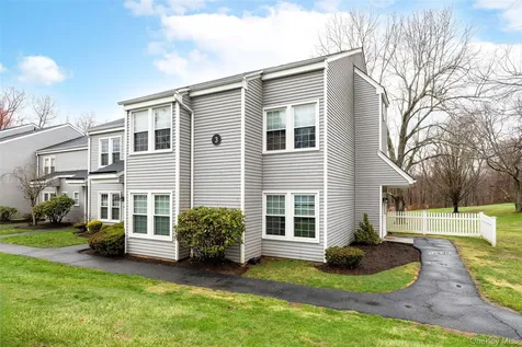 308 Misty Hills Lane Carmel NY 10512