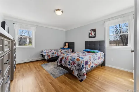 19 Peachtree Drive Cortlandt Manor NY 10567