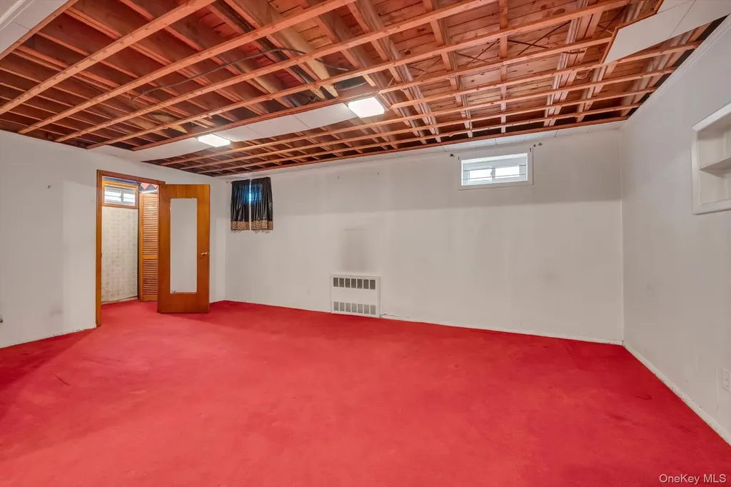 160-16 25th Drive Flushing NY 11358