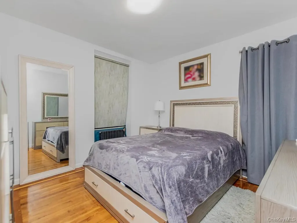 4327 Byron Avenue Bronx NY 10466