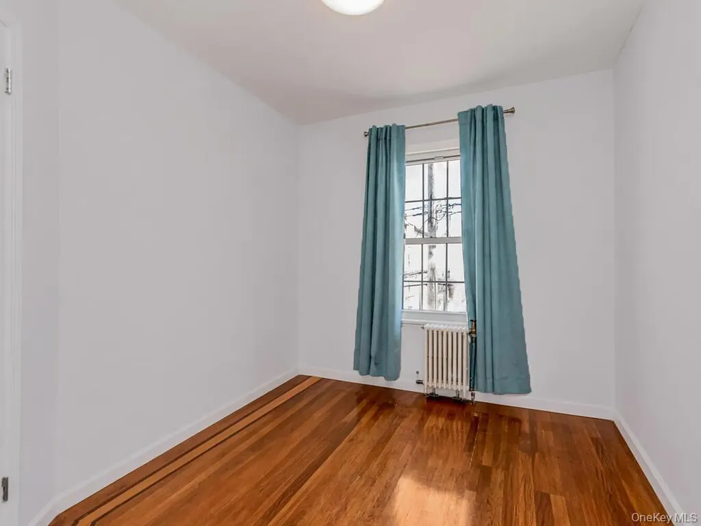 4327 Byron Avenue Bronx NY 10466