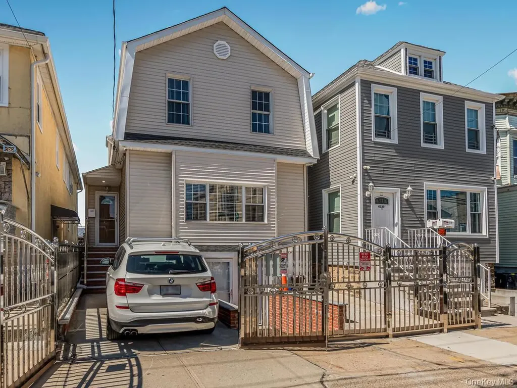 4327 Byron Avenue Bronx NY 10466