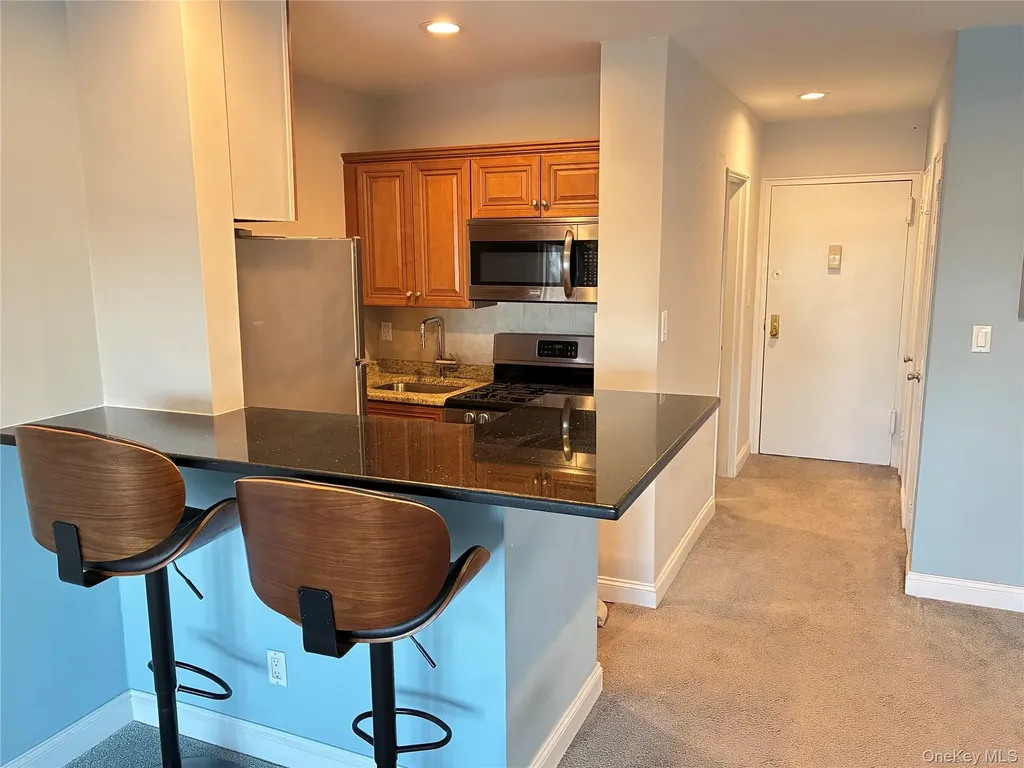 1 E Broadway Long Beach NY 11561