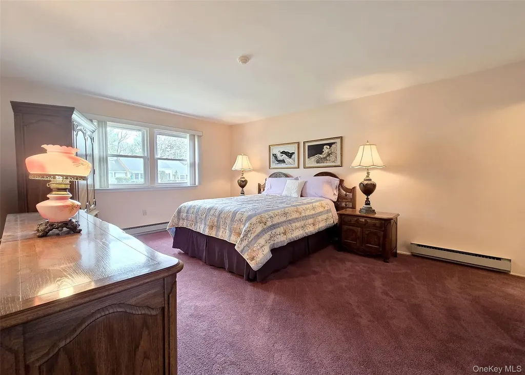 22 Freemont Lane Coram NY 11727
