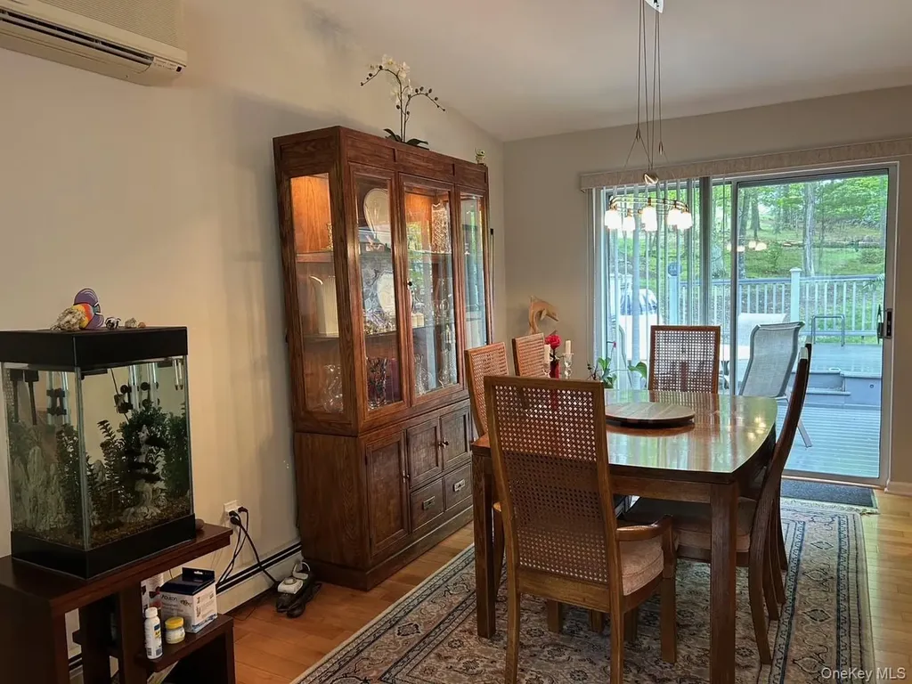 25 Cocoa Lane Newburgh NY 12550