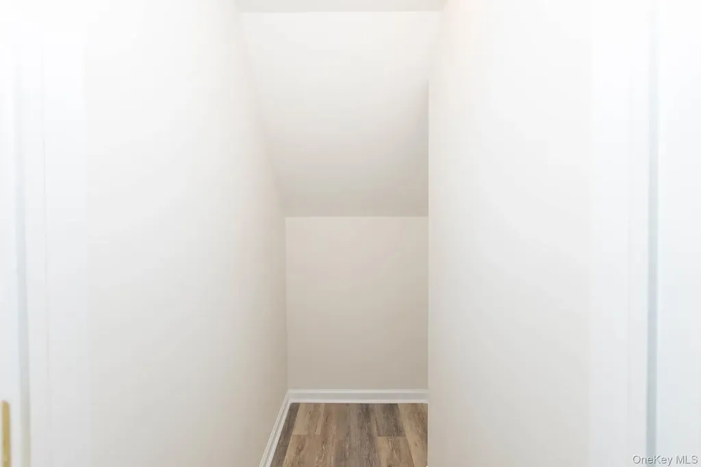 101 Flurry Lane West Babylon NY 11704