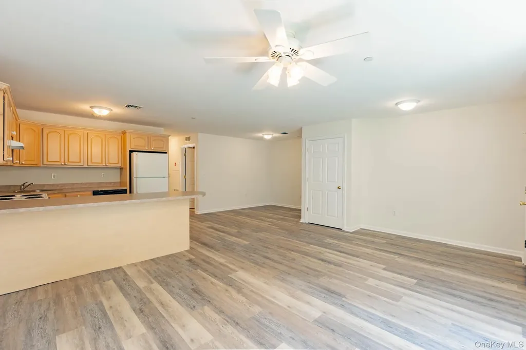 101 Flurry Lane West Babylon NY 11704