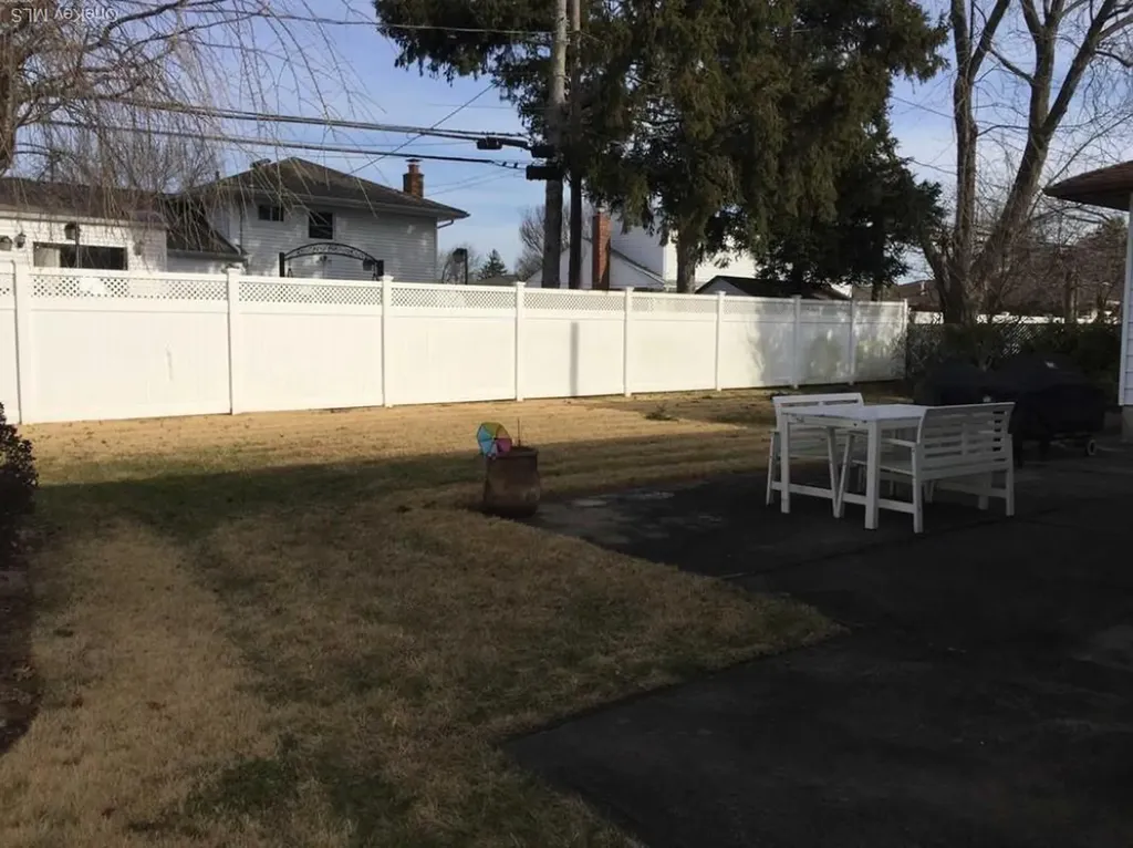 406 Plainview Road Hicksville NY 11801