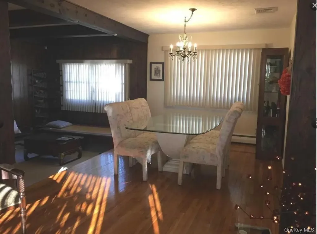 406 Plainview Road Hicksville NY 11801
