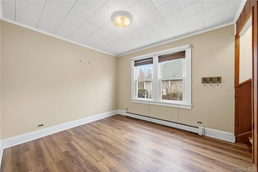 147 Church Avenue Islip NY 11751