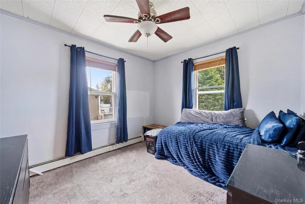 147 Church Avenue Islip NY 11751