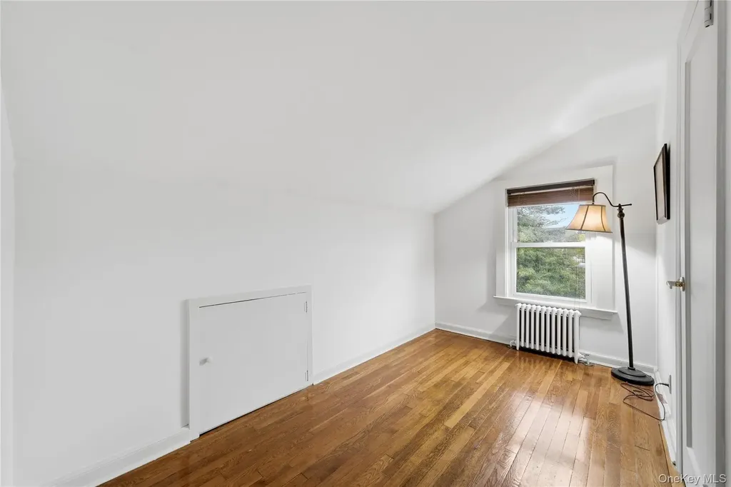 147 Church Avenue Islip NY 11751