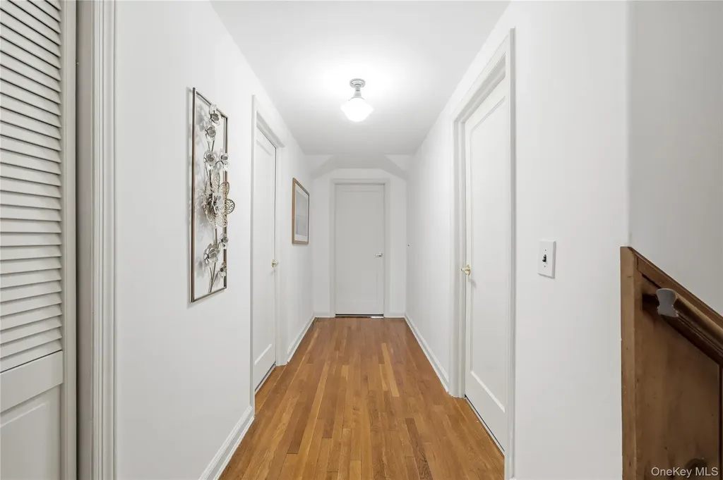 147 Church Avenue Islip NY 11751
