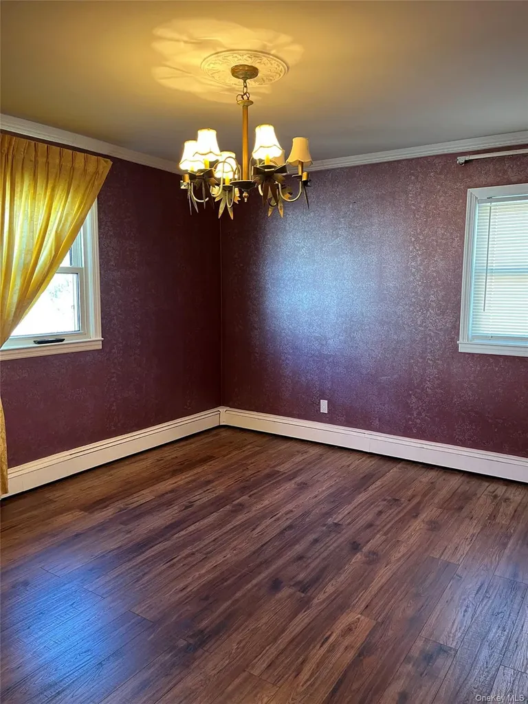429 E Park Avenue Long Beach NY 11561