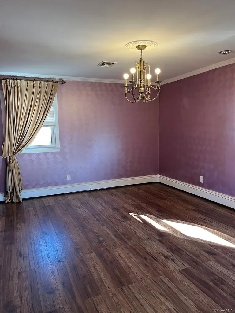 429 E Park Avenue Long Beach NY 11561