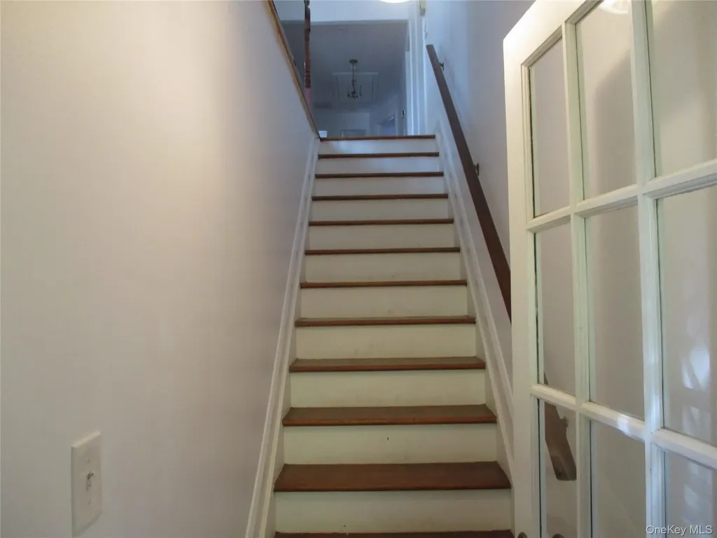 429 E Park Avenue Long Beach NY 11561
