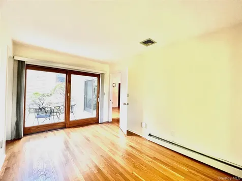 15 Evon Court Scarsdale NY 10583