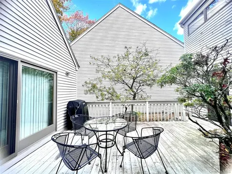 15 Evon Court Scarsdale NY 10583
