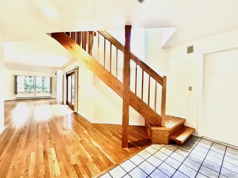 15 Evon Court Scarsdale NY 10583