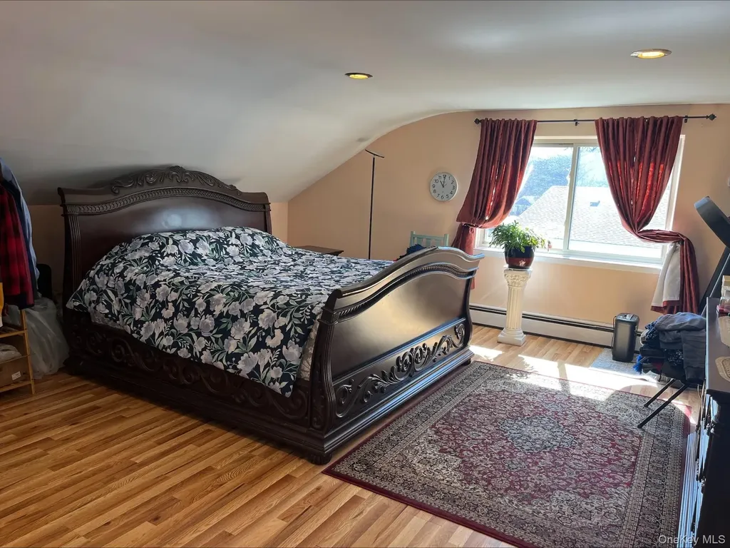 173 Sequoia Drive Coram NY 11727