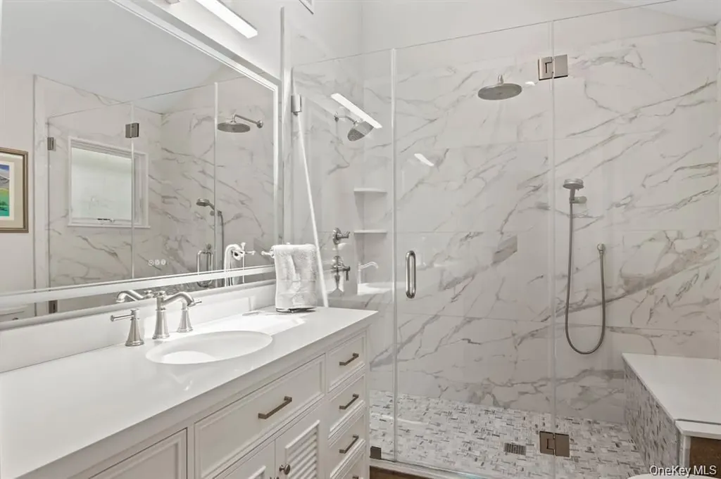 88 Dyke Road Setauket NY 11733
